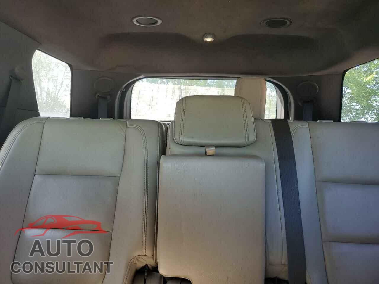 FORD EXPLORER 2015 - 1FM5K8F8XFGA05357