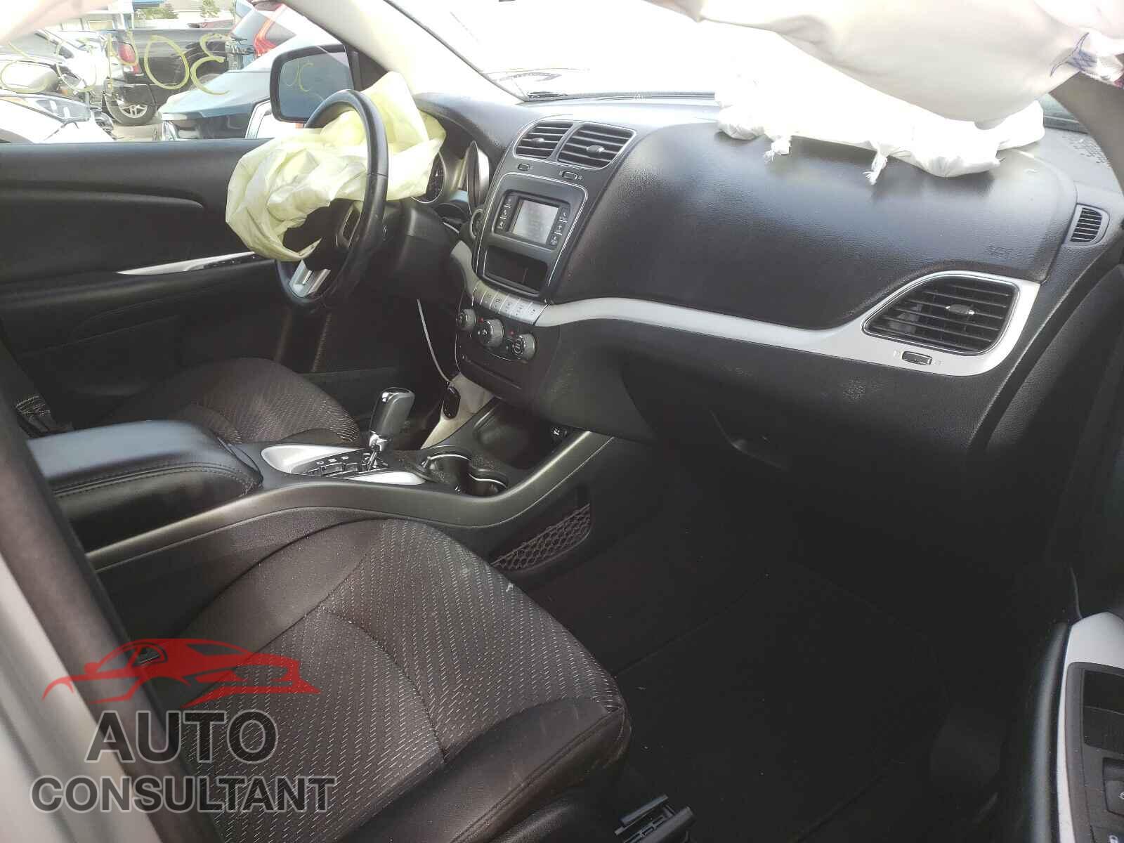 DODGE JOURNEY 2020 - 3C4PDCAB2LT201877