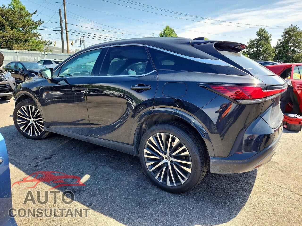 LEXUS UNKNOWN 2023 - 2T2BBMCA6PC017105