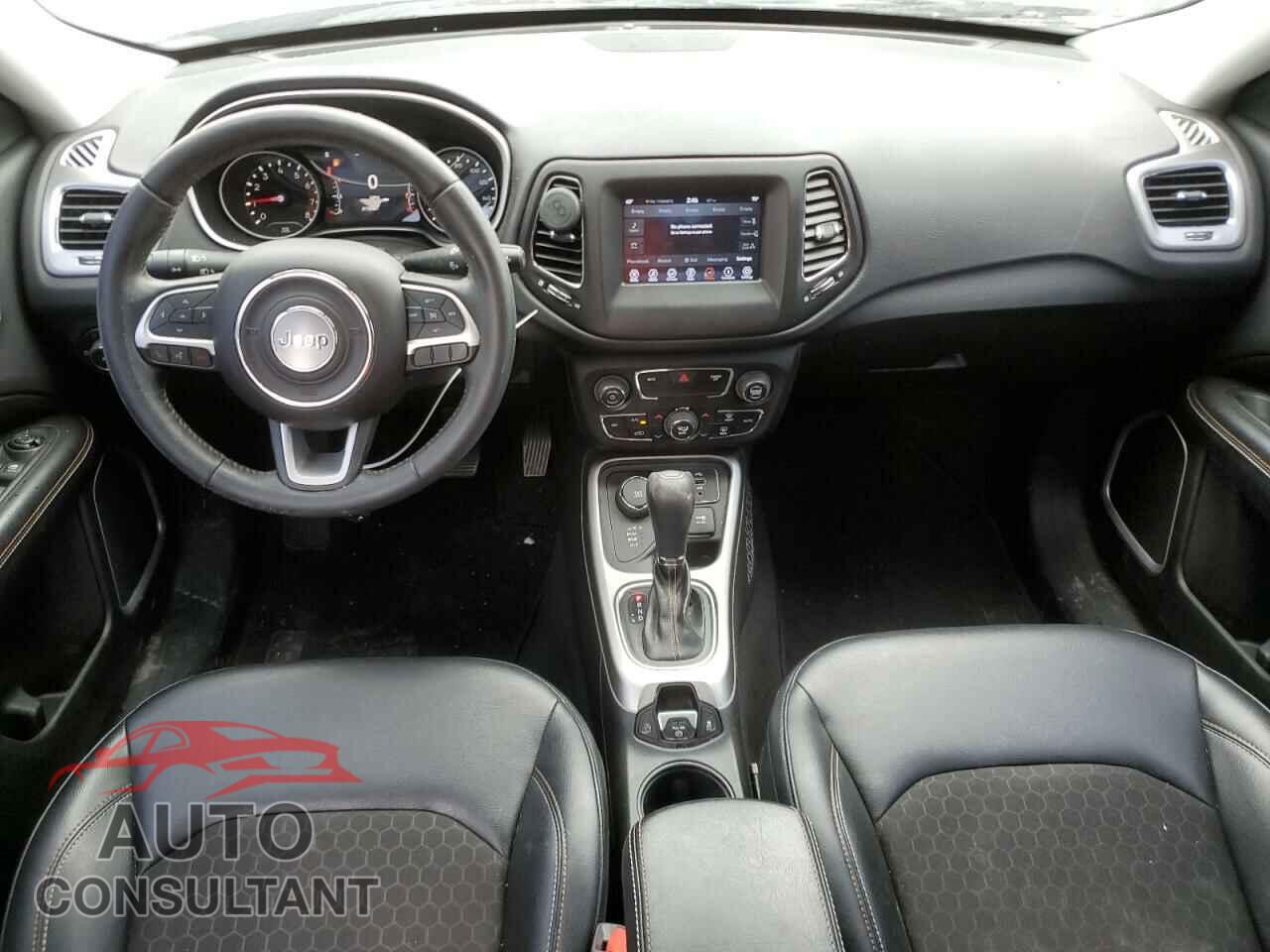 JEEP COMPASS 2017 - 3C4NJDBB3HT688700