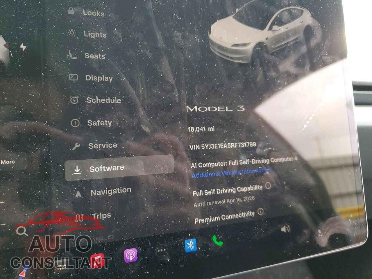 TESLA MODEL 3 2024 - 5YJ3E1EA5RF731799