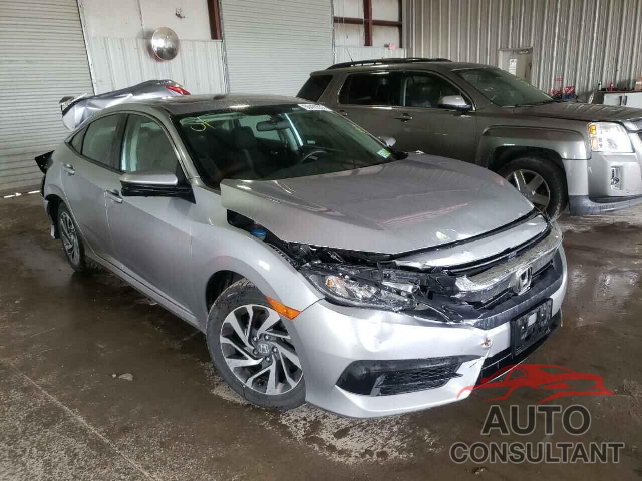 HONDA CIVIC 2018 - 19XFC2F75JE204562