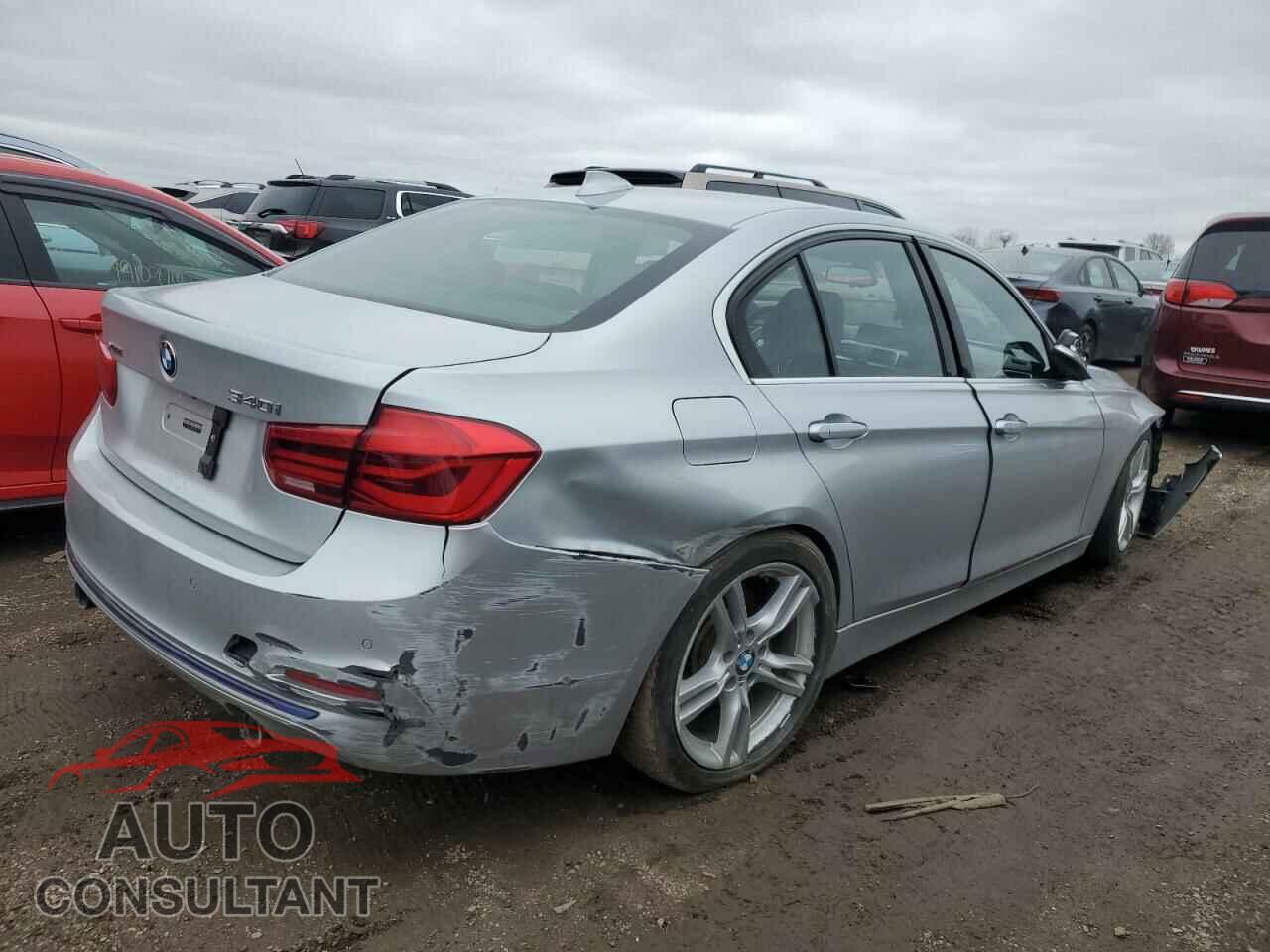 BMW 3 SERIES 2016 - WBA8B7G55GNT14924