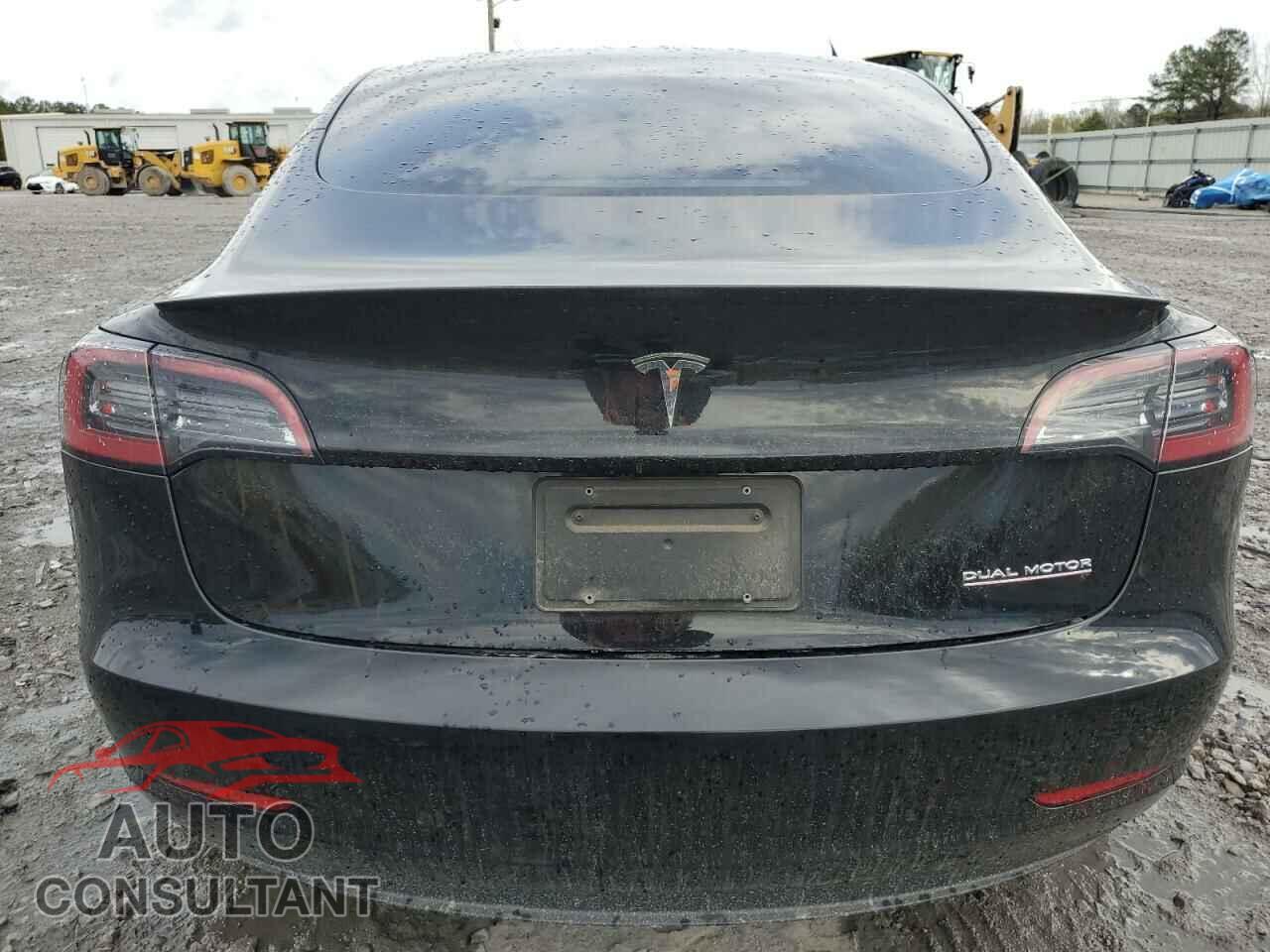 TESLA MODEL 3 2023 - 5YJ3E1ECXPF553354