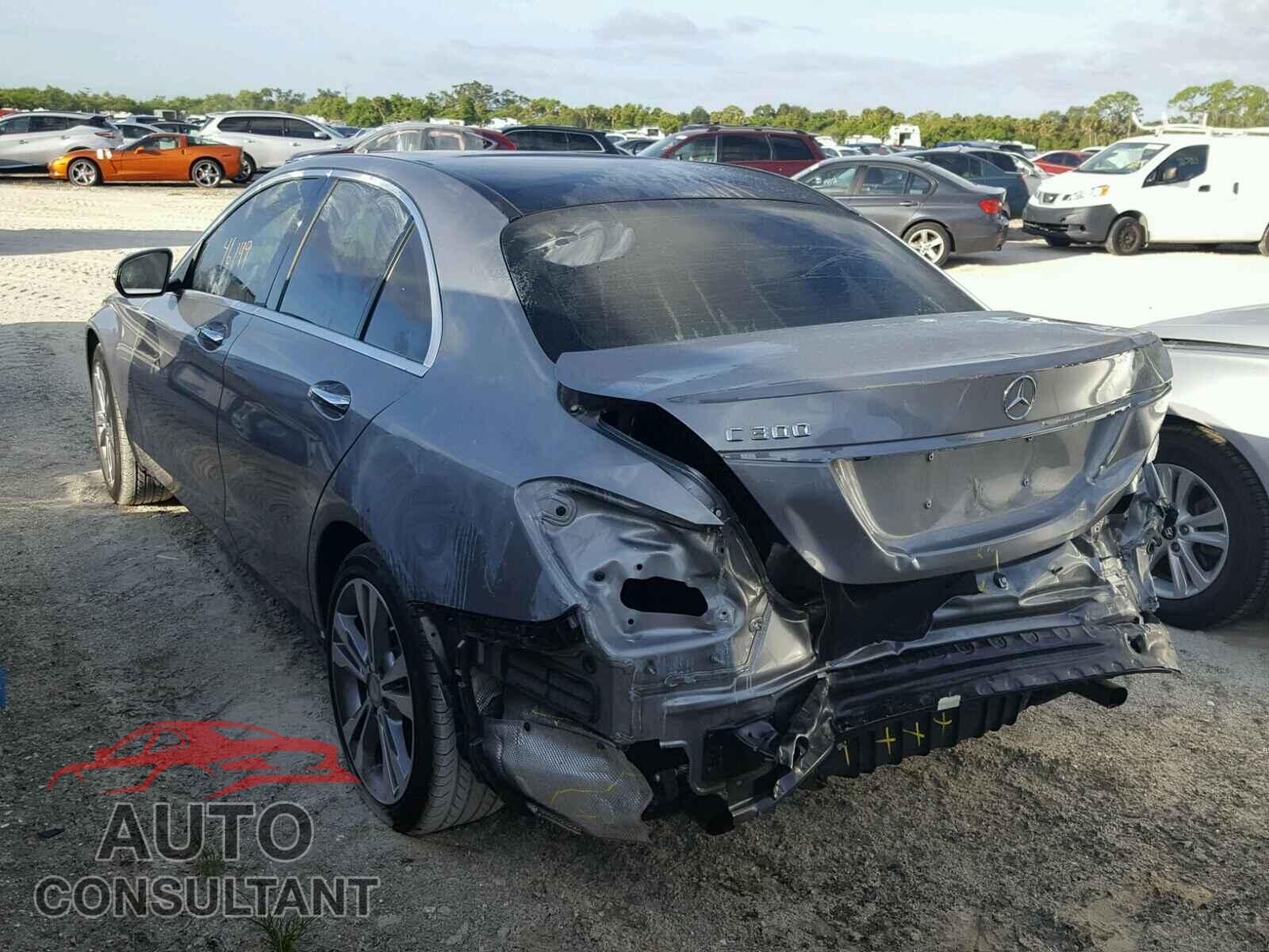 MERCEDES-BENZ C CLASS 2016 - 55SWF4JB2GU130761