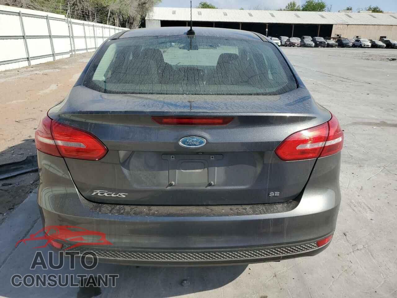 FORD FOCUS 2017 - 1FADP3F25HL324651