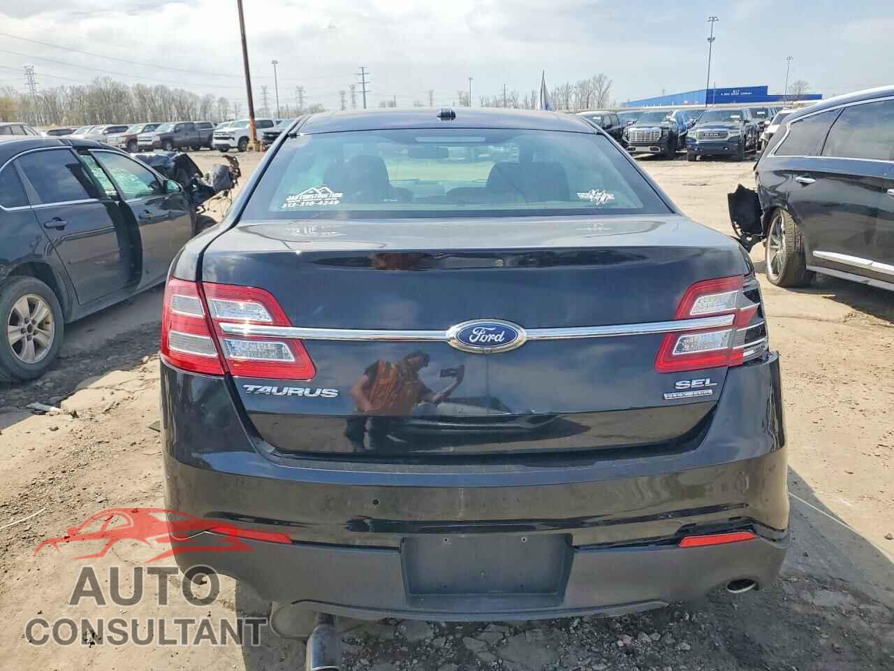 FORD TAURUS 2016 - 1FAHP2E88GG157470