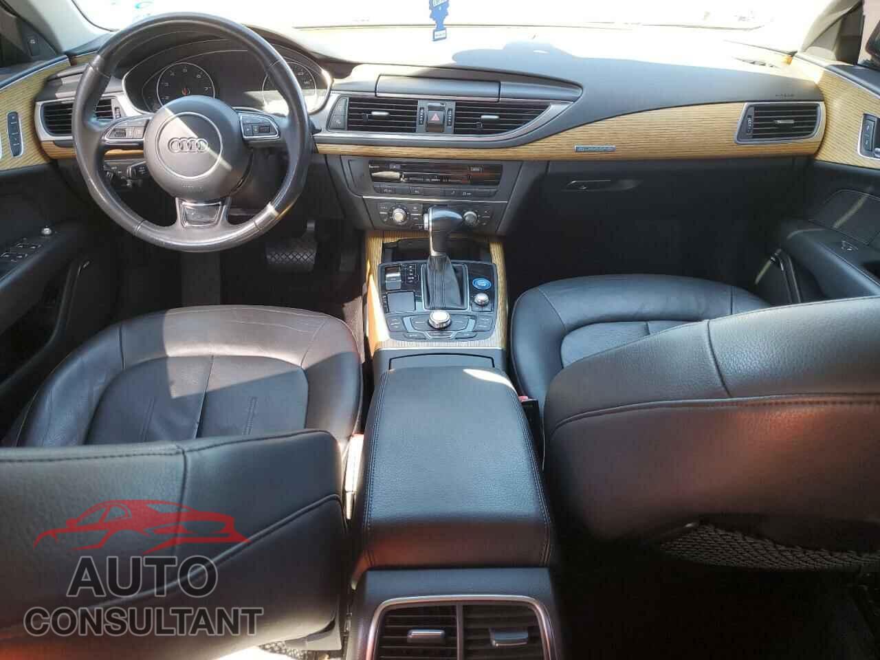AUDI A7 2013 - WAUYGAFC2DN009018