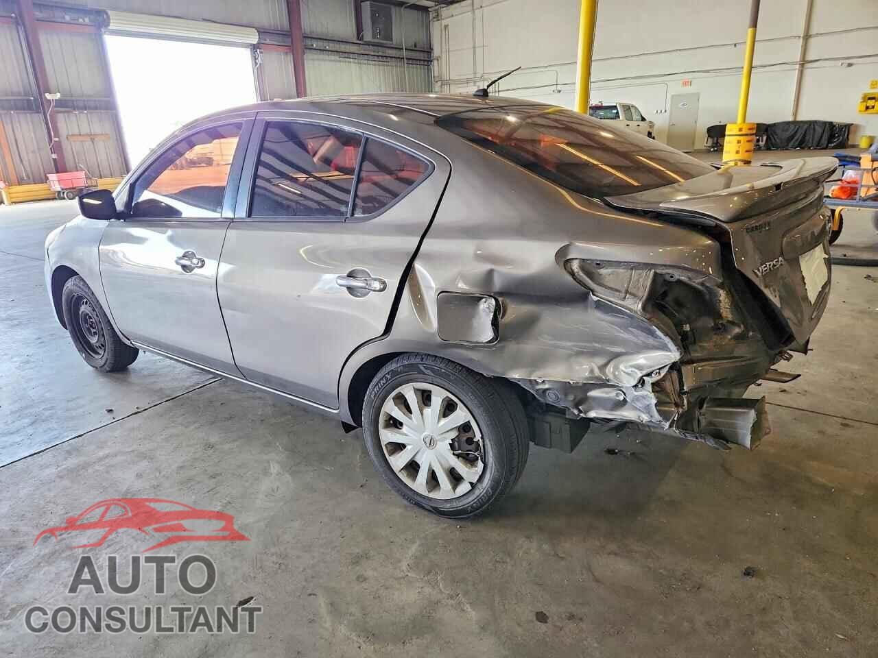 NISSAN VERSA 2015 - 3N1CN7AP3FL838489
