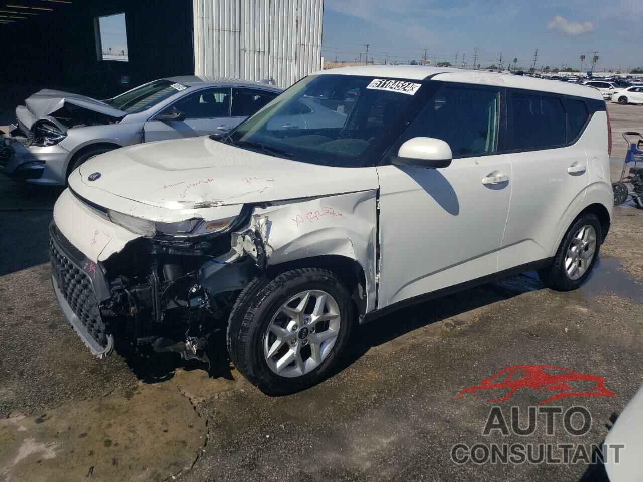 KIA SOUL 2021 - KNDJ23AU1M7138452