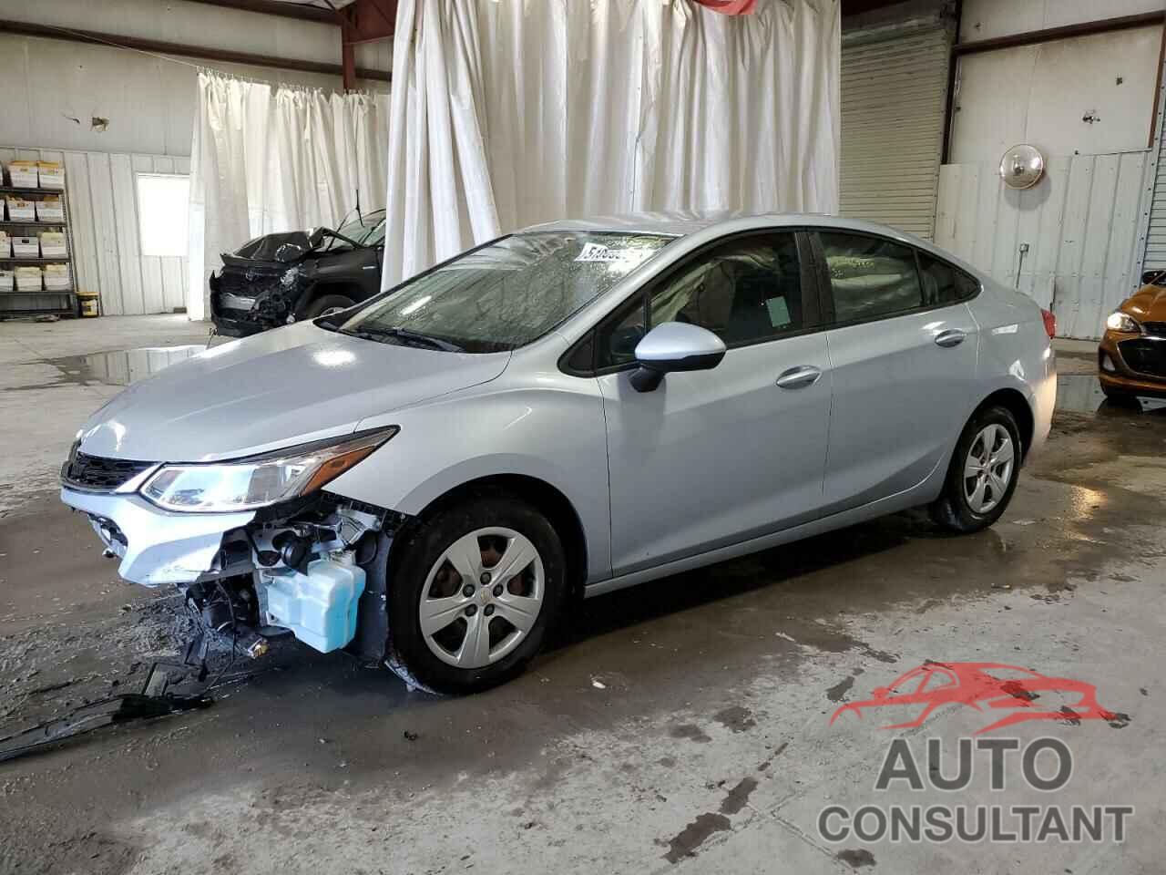 CHEVROLET CRUZE 2018 - 1G1BC5SMXJ7210183