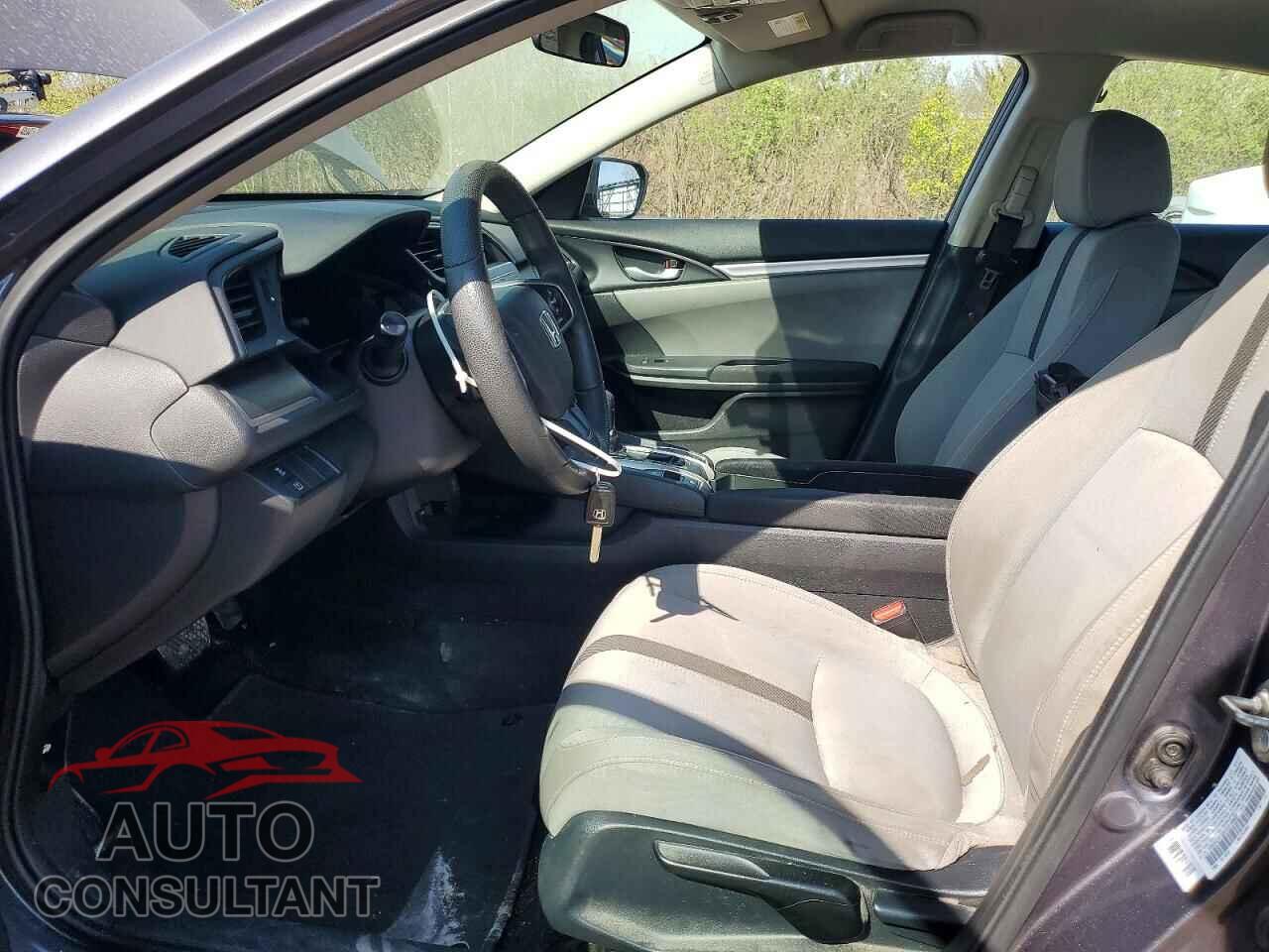 HONDA CIVIC 2017 - 19XFC2F58HE018605