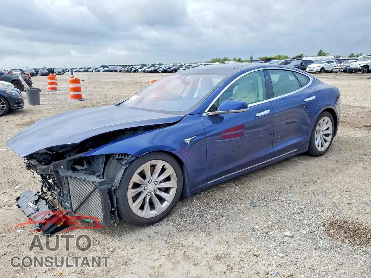 TESLA MODEL S 2017 - 5YJSA1E27HF221484