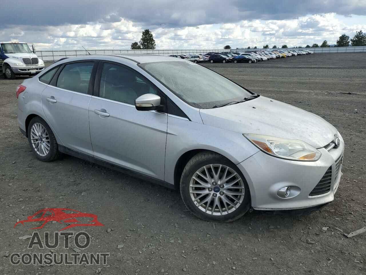 FORD FOCUS 2012 - 1FAHP3H24CL453391