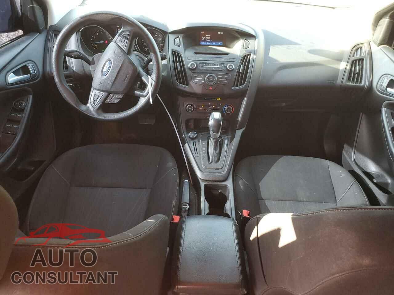 FORD FOCUS 2015 - 1FADP3K21FL325220