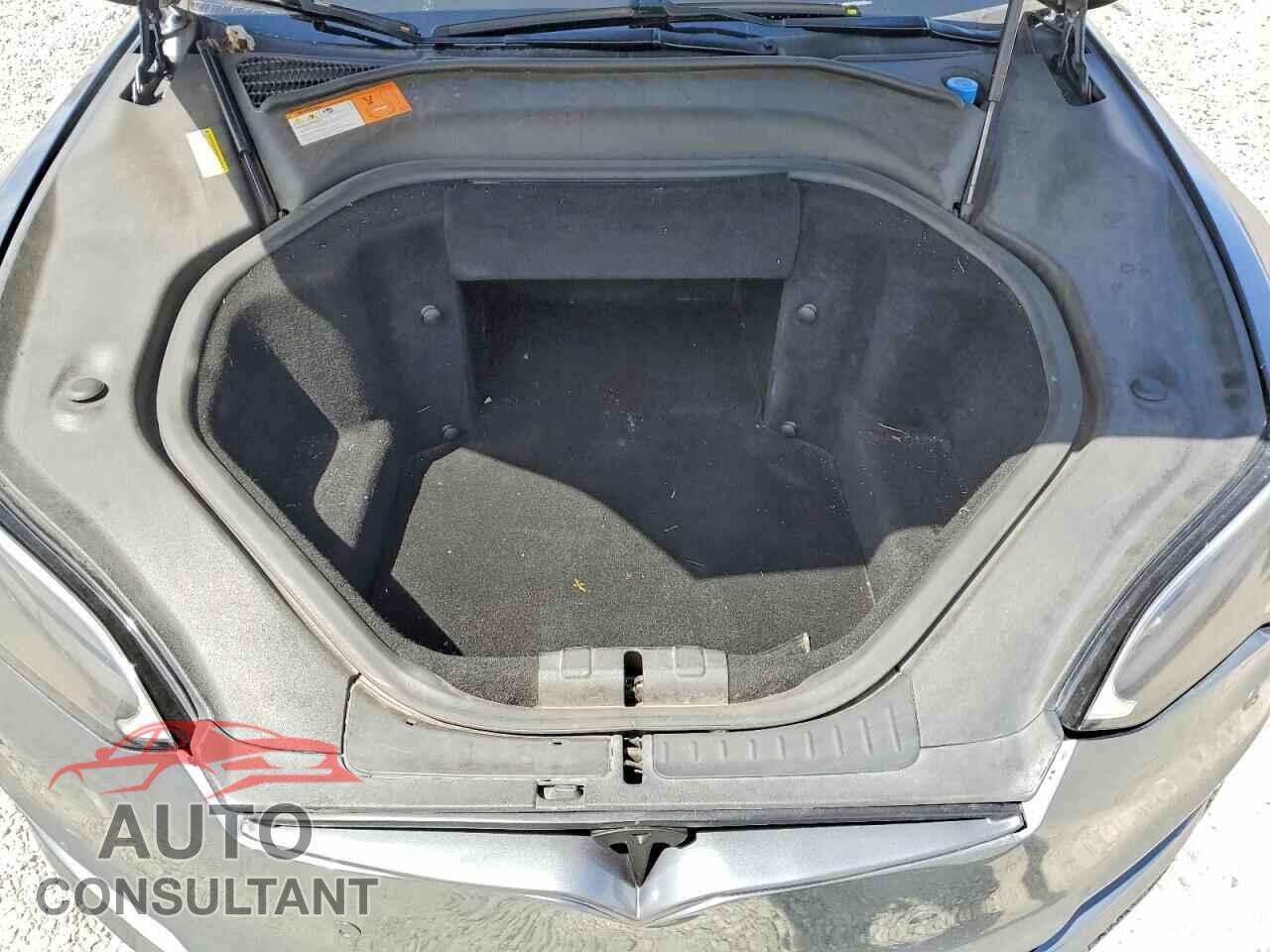 TESLA MODEL S 2013 - 5YJSA1CN4DFP27183