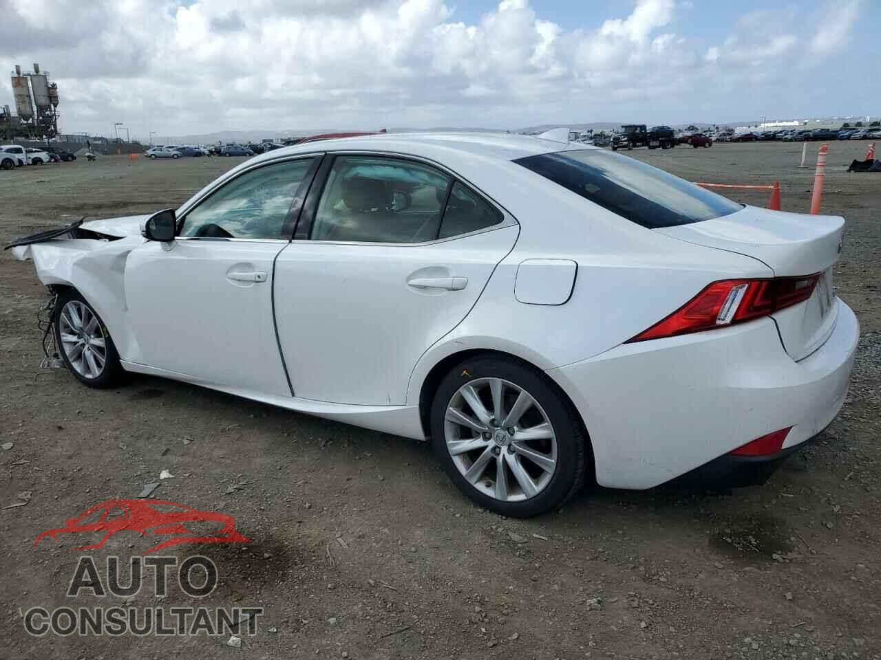 LEXUS IS 2014 - JTHBF1D20E5032464