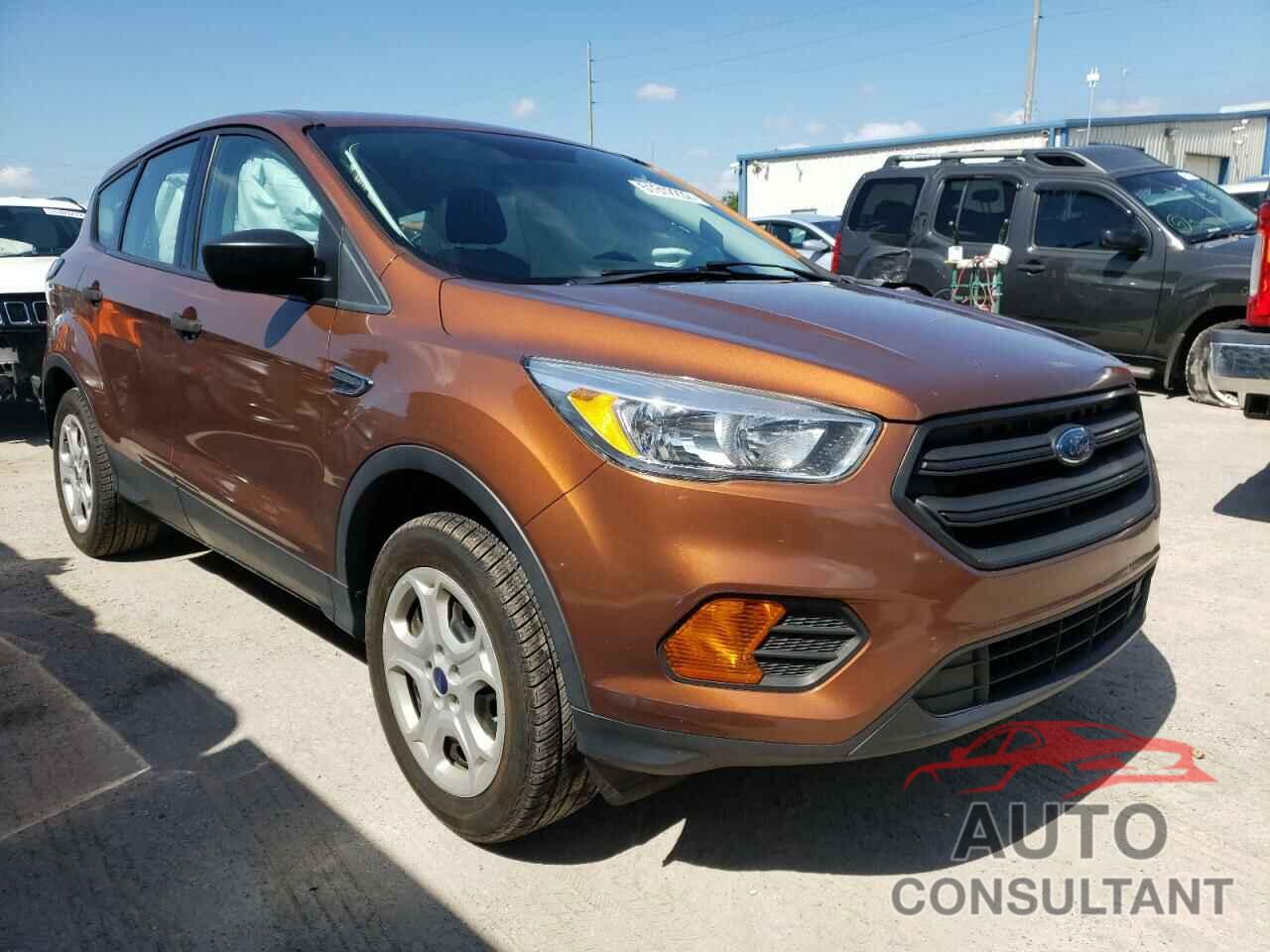 FORD ESCAPE 2017 - 1FMCU0F79HUE12925
