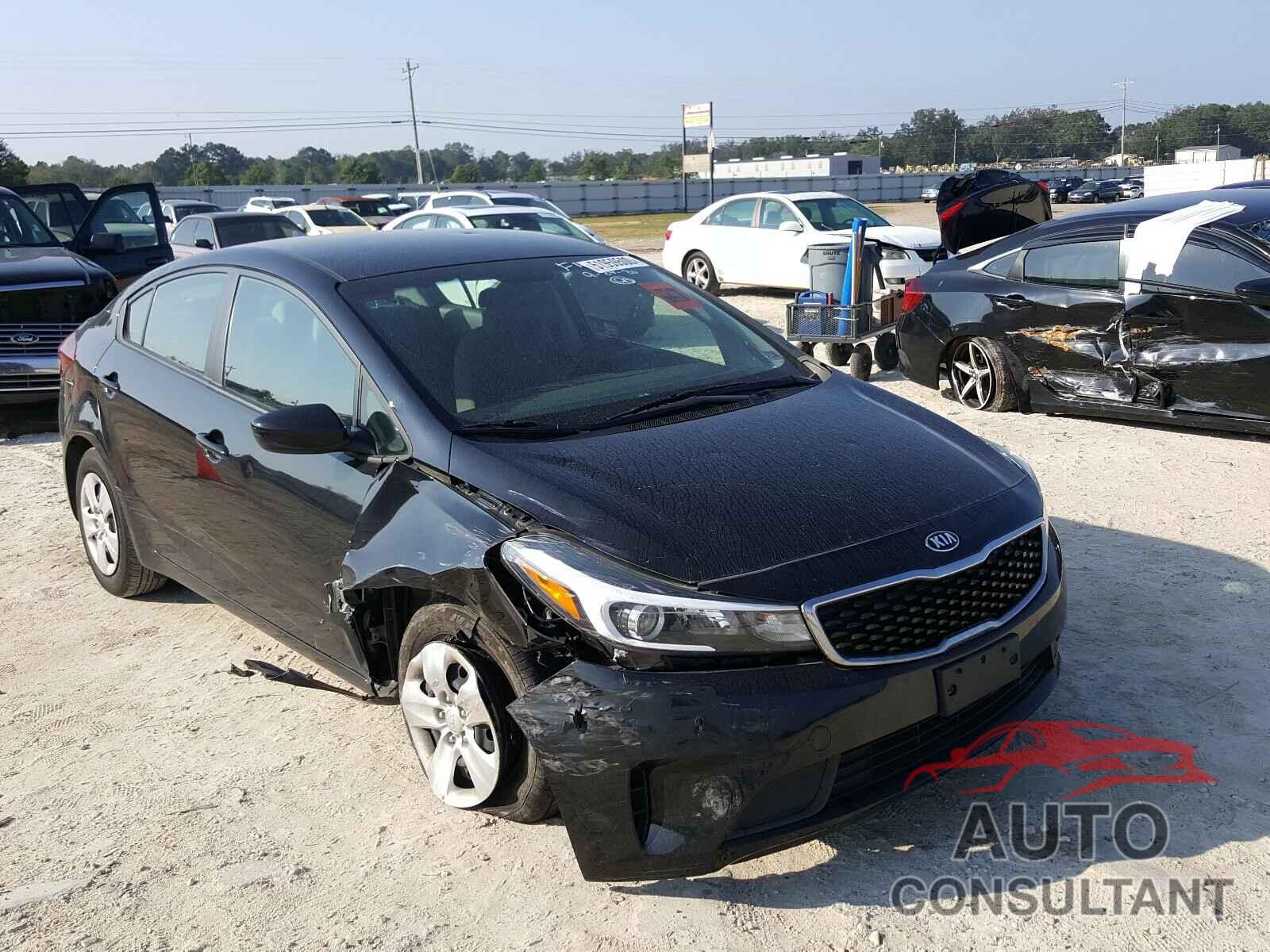 KIA FORTE 2018 - 3KPFL4A73JE213098