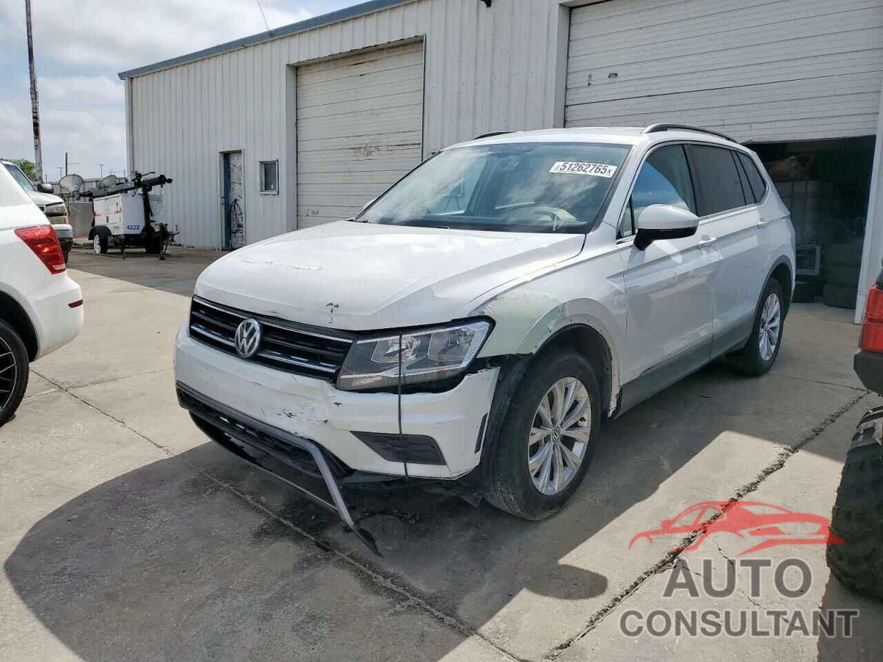 VOLKSWAGEN TIGUAN 2018 - 3VV3B7AX4JM153363