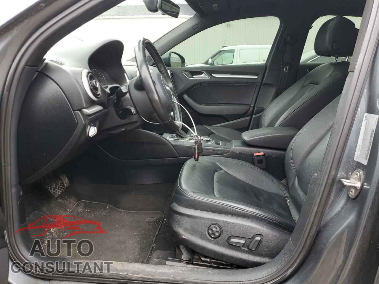 AUDI A3 2016 - WAUA7GFFXG1010167