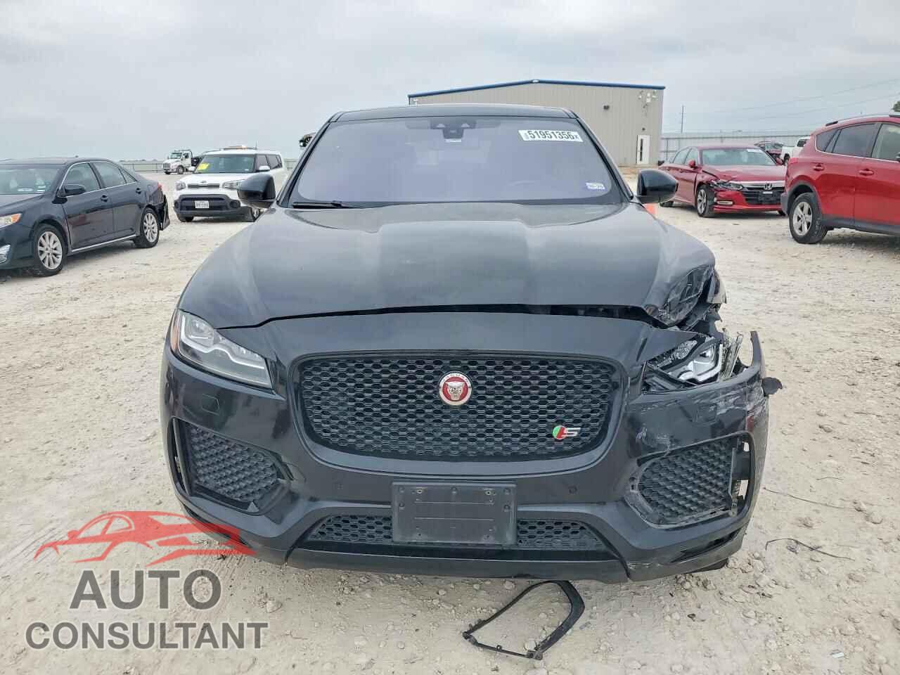 JAGUAR F-PACE 2018 - SADCM2FV7JA286784