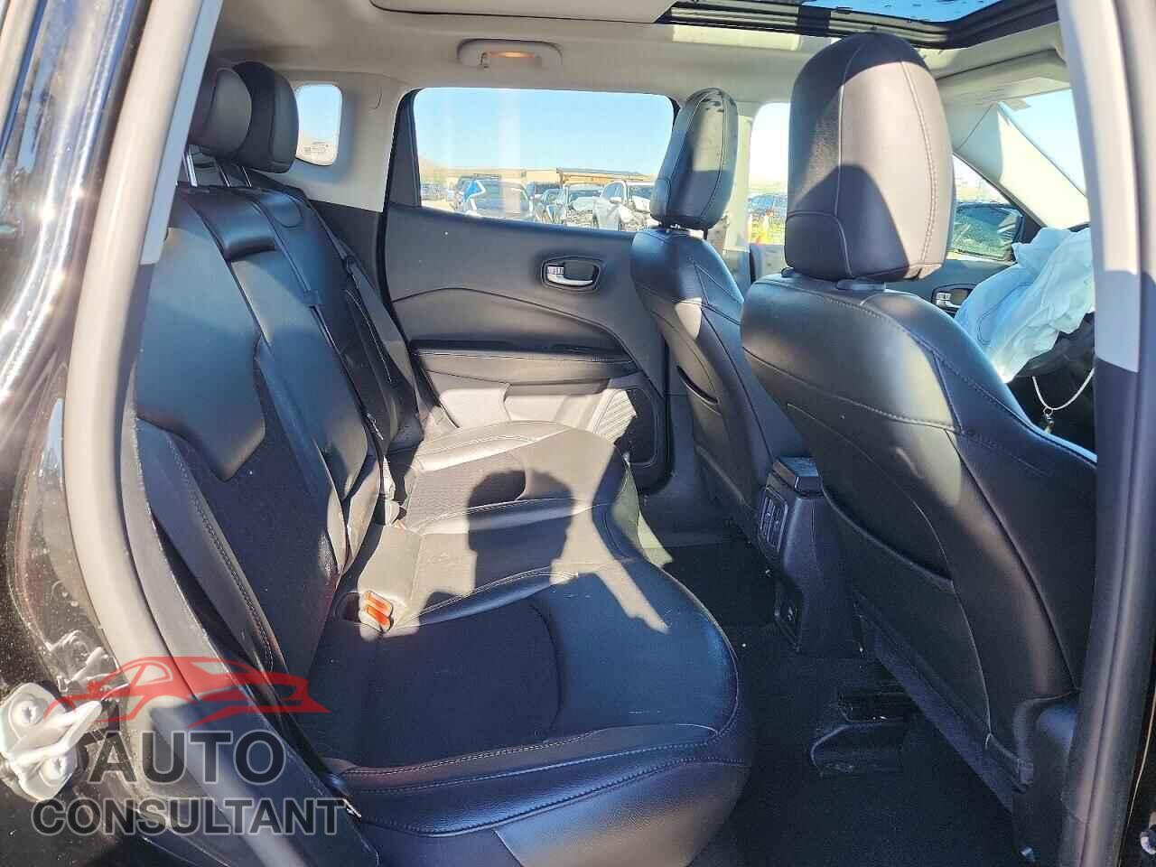 JEEP COMPASS 2020 - 3C4NJDBB0LT251682
