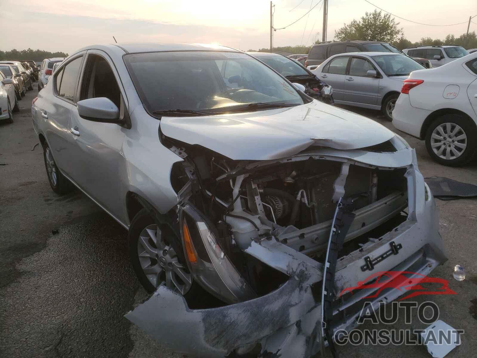 NISSAN VERSA 2017 - 3N1CN7AP9HL855977
