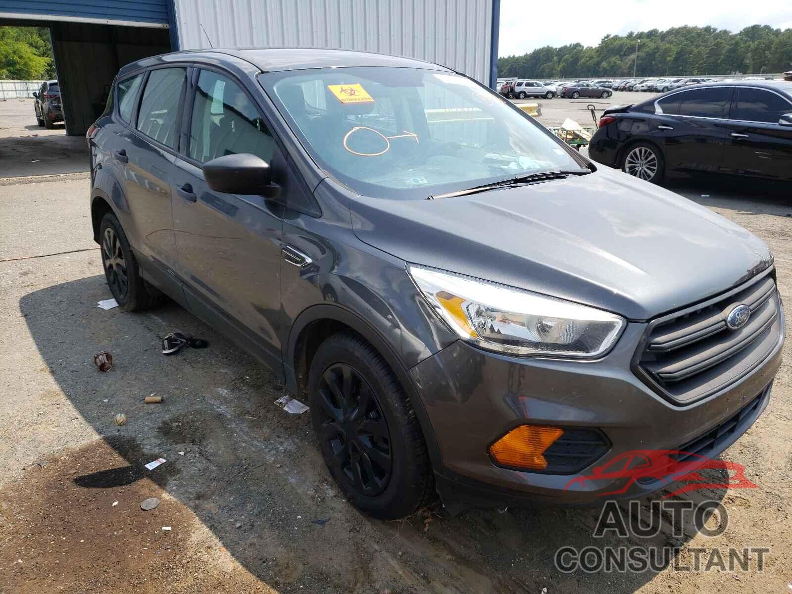 FORD ESCAPE 2017 - 1FMCU0F75HUB01976