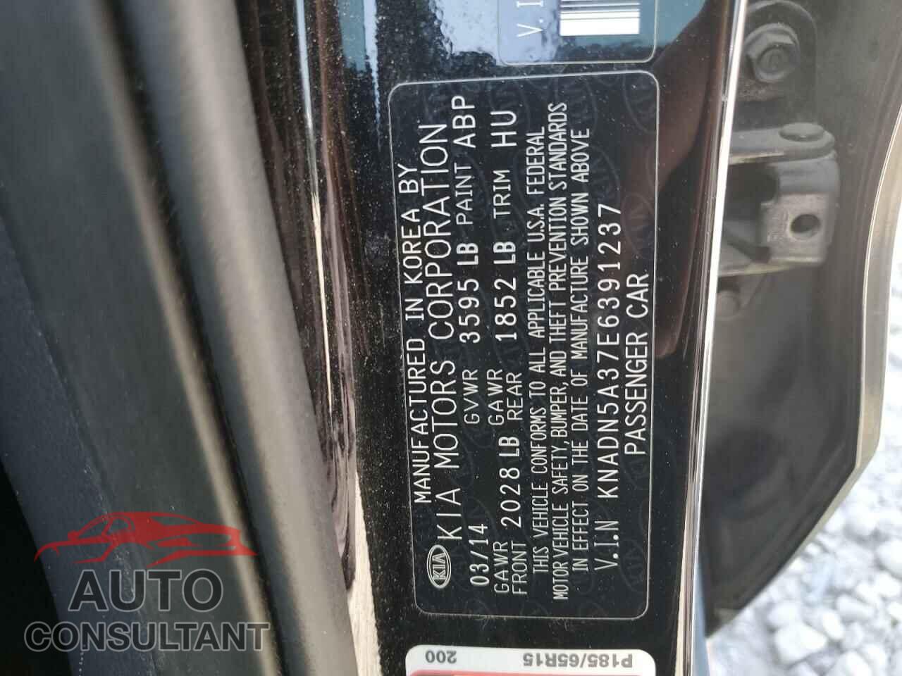 KIA RIO 2014 - KNADN5A37E6391237