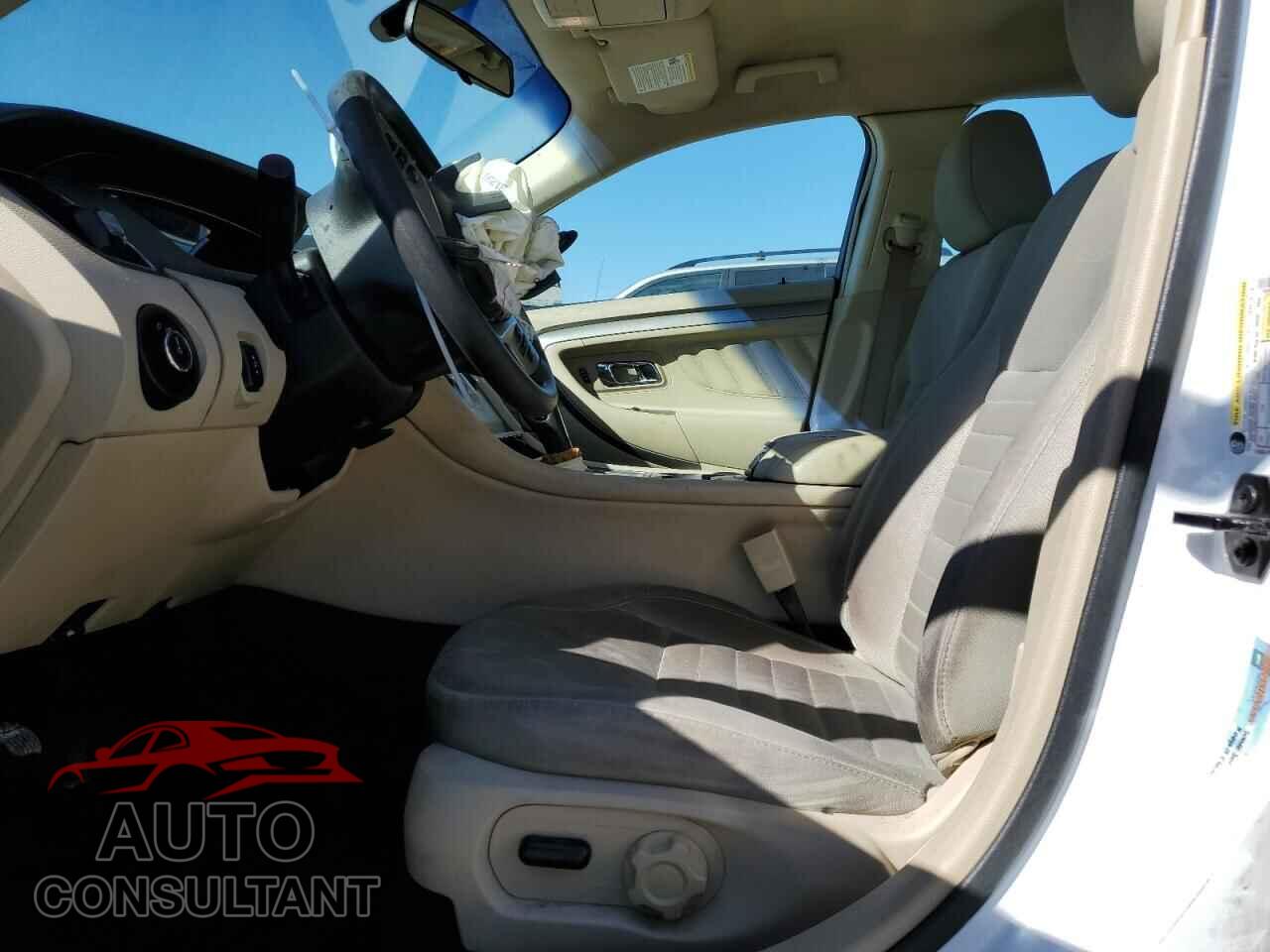 FORD TAURUS 2015 - 1FAHP2D87FG199175