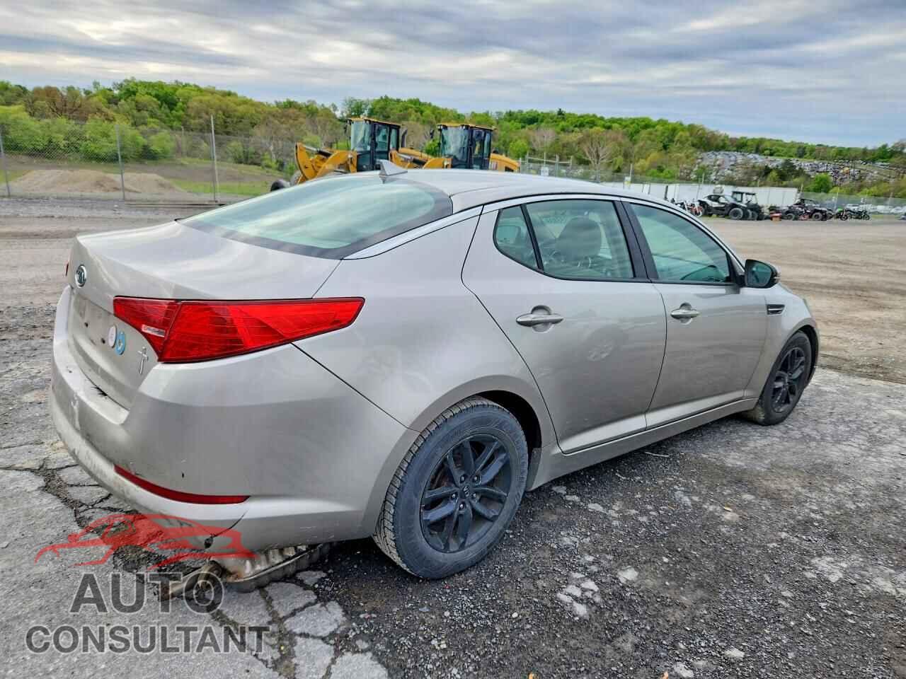 KIA OPTIMA 2011 - KNAGM4A76B5055416
