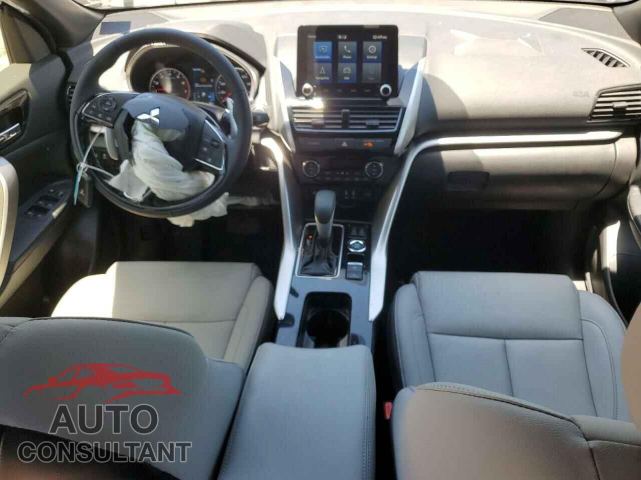MITSUBISHI ECLIPSE 2024 - JA4ATWAA0RZ001402