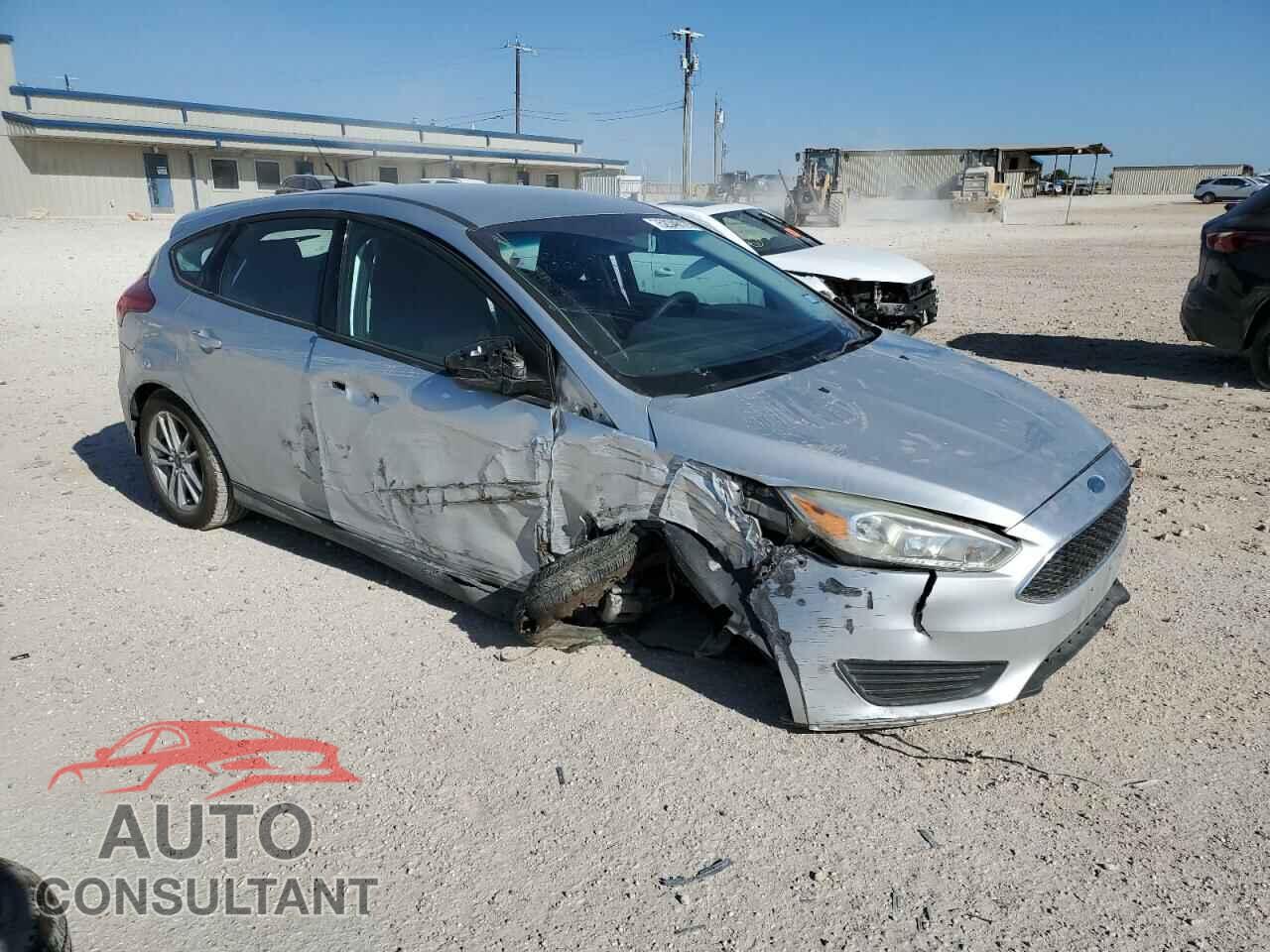 FORD FOCUS 2015 - 1FADP3K20FL306996
