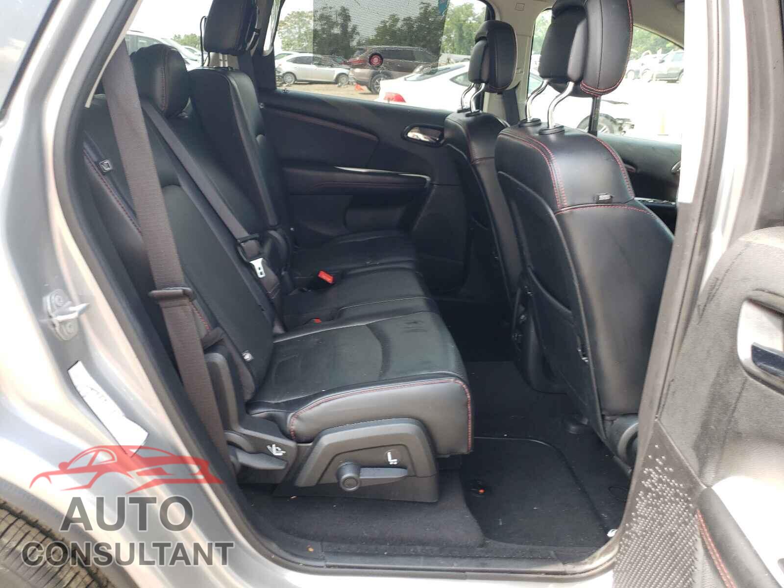 DODGE JOURNEY 2019 - 3C4PDCEG3KT694019