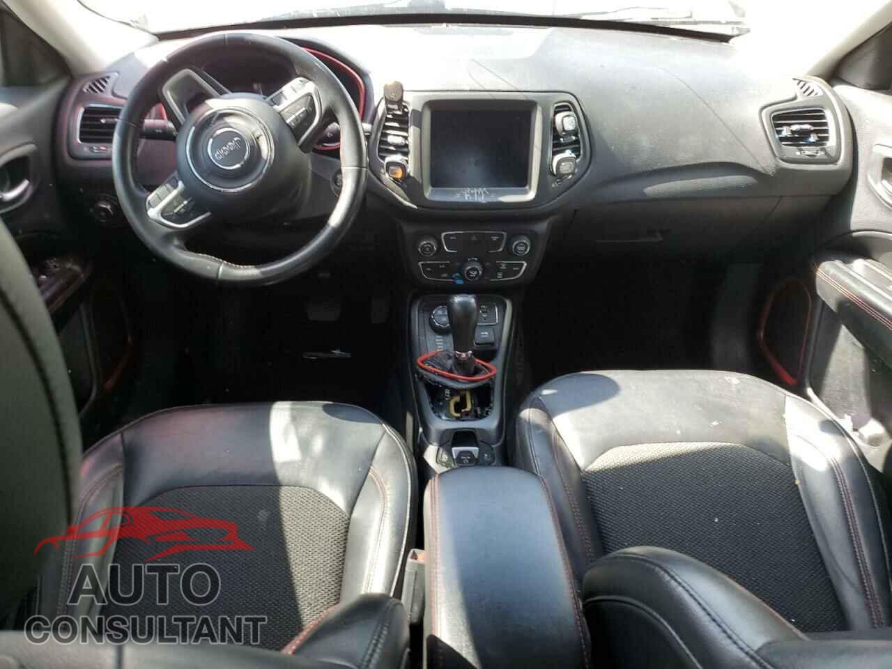 JEEP COMPASS 2020 - 3C4NJDDB9LT195741