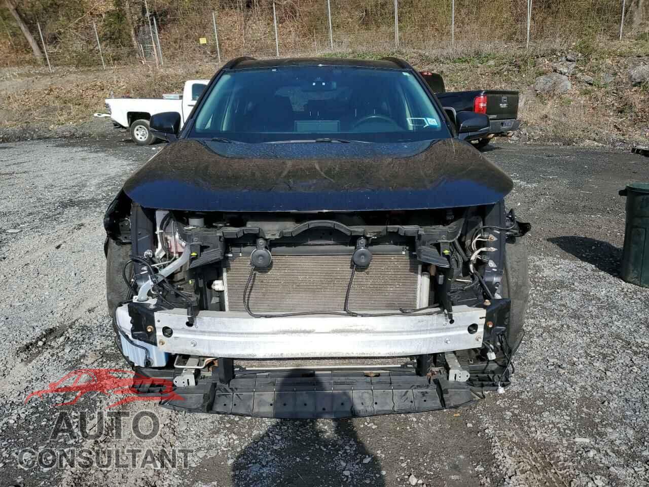 TOYOTA RAV4 2020 - JTMP1RFV9LD048452