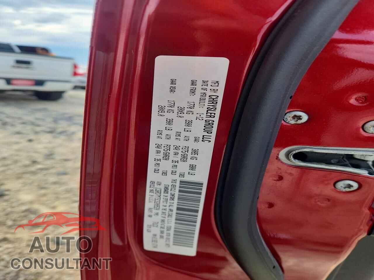 DODGE RAM 1500 2012 - 1C6RD7MT5CS209520