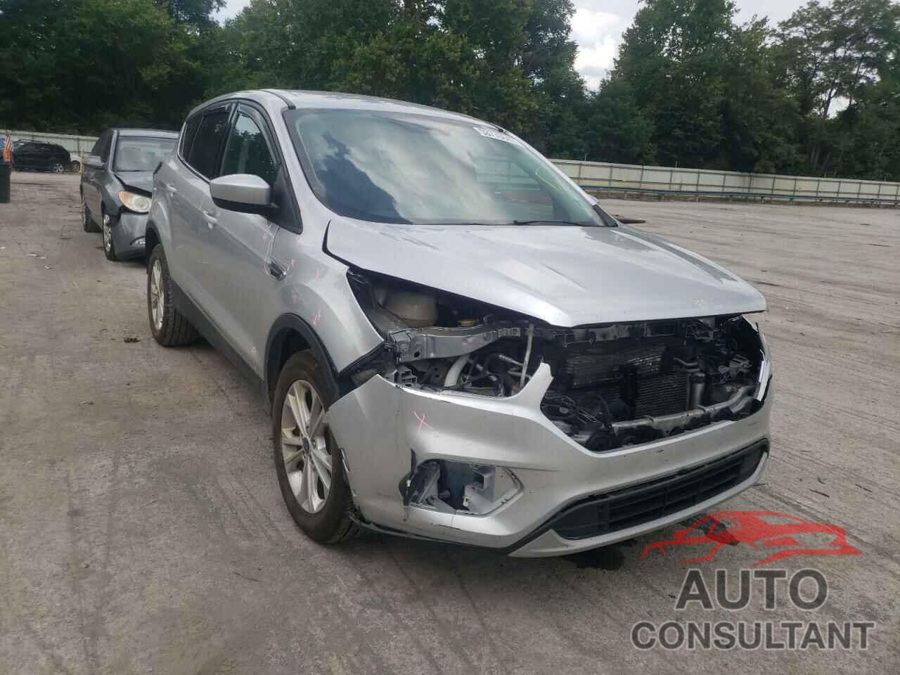 FORD ESCAPE 2017 - 1FMCU9GD2HUC74959