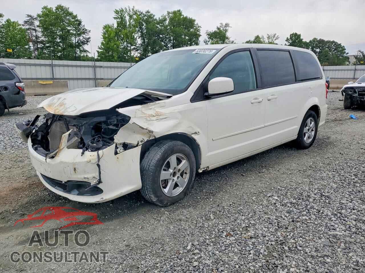 DODGE CARAVAN 2011 - 2D4RN3DG0BR711551