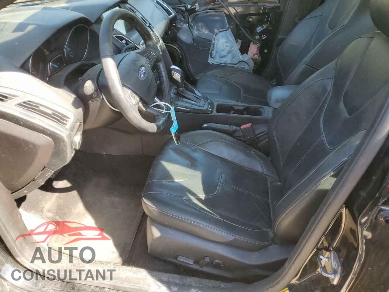 FORD FOCUS 2017 - 1FADP3J21HL260065
