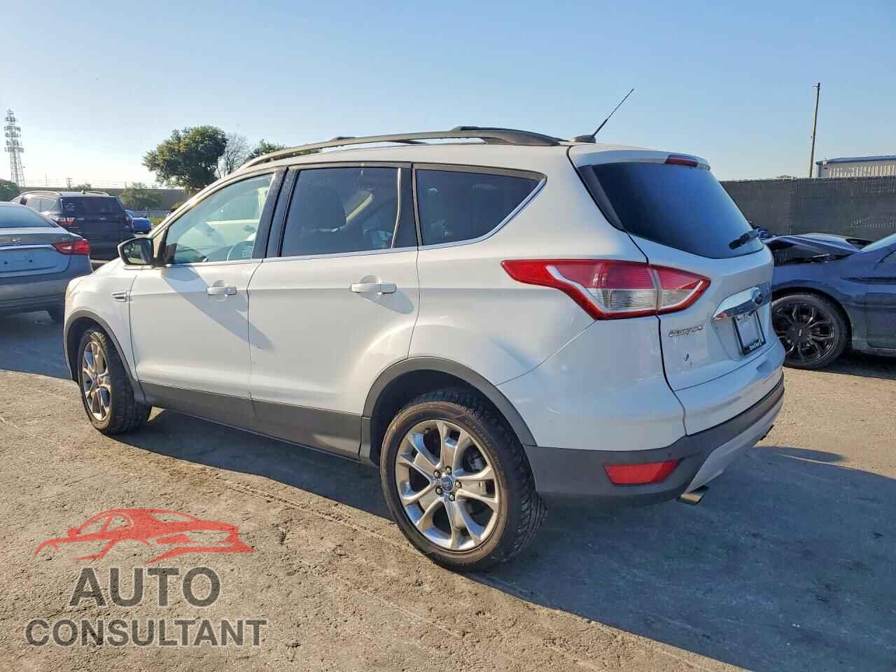 FORD ESCAPE 2013 - 1FMCU0GX2DUA93473