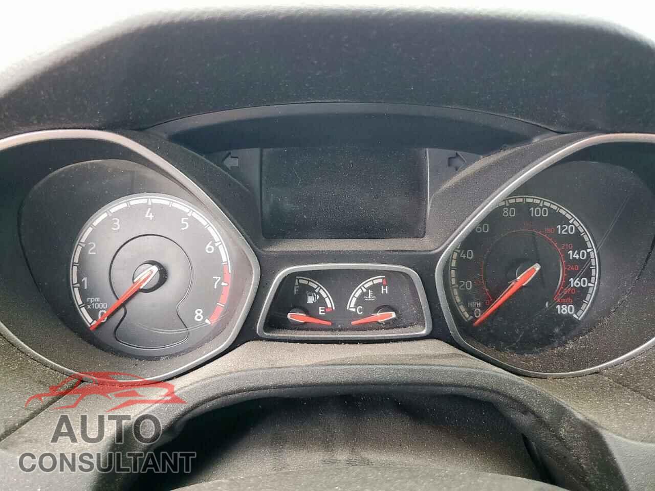FORD FOCUS 2017 - 1FADP3L98HL245945