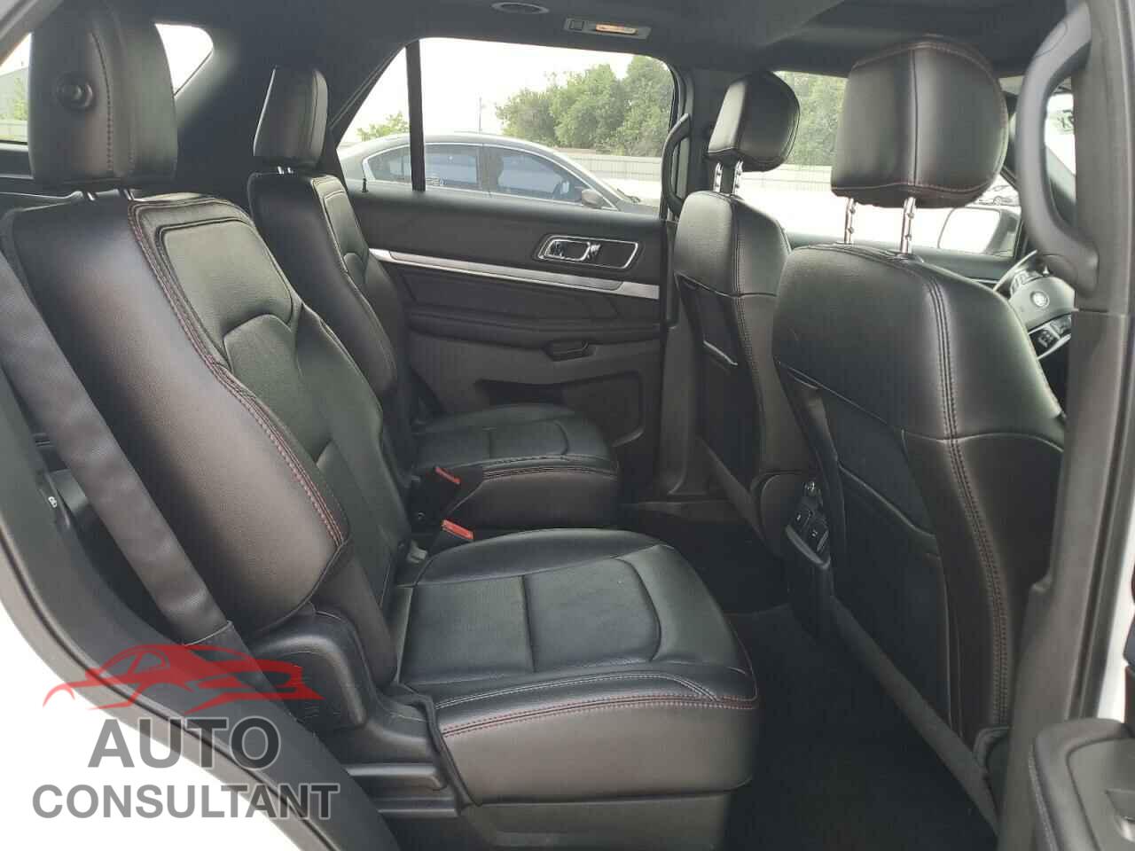 FORD EXPLORER 2017 - 1FM5K8GT2HGC53978