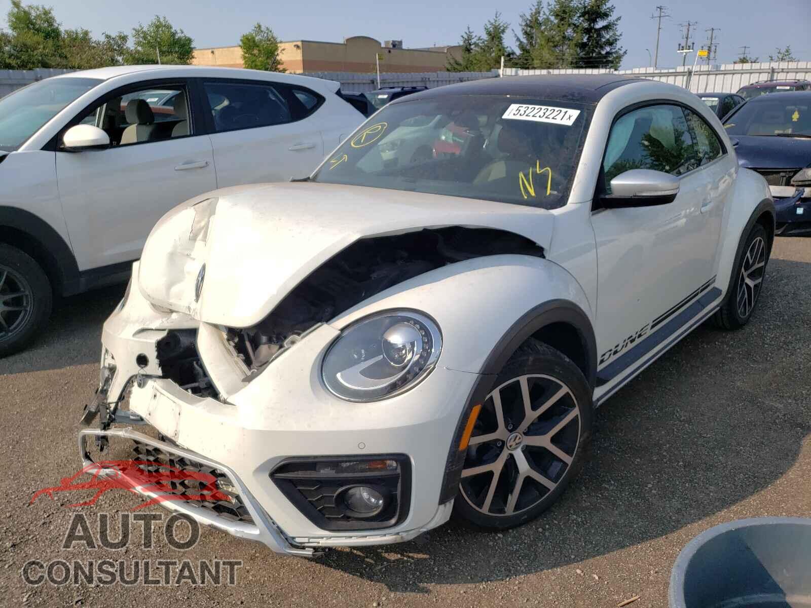VOLKSWAGEN BEETLE 2019 - 3VWSD7AT4KM708361