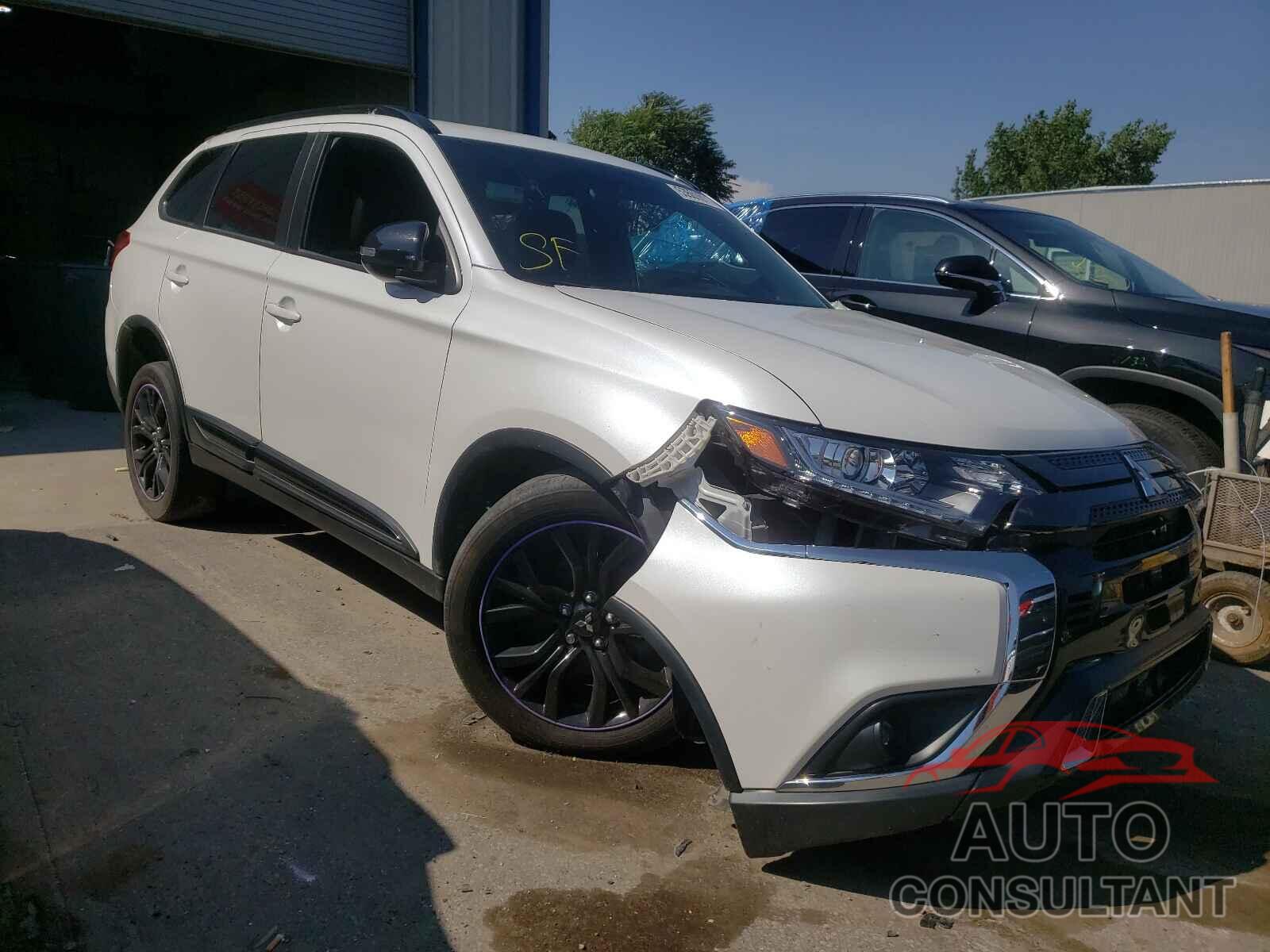 MITSUBISHI OUTLANDER 2019 - JA4AZ3A37KZ038774