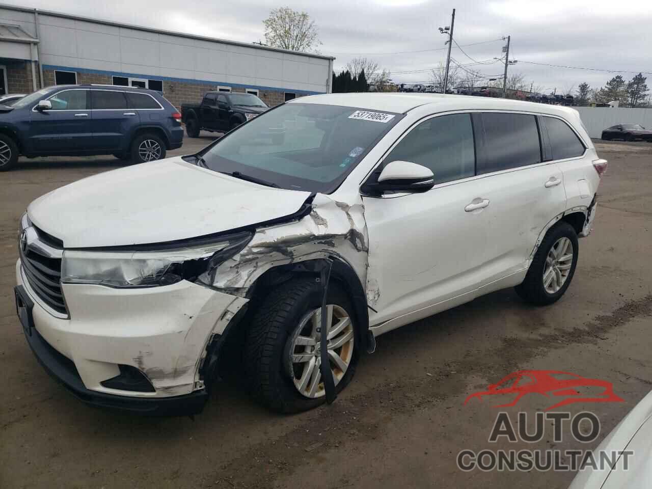 TOYOTA HIGHLANDER 2015 - 5TDBKRFH5FS194647