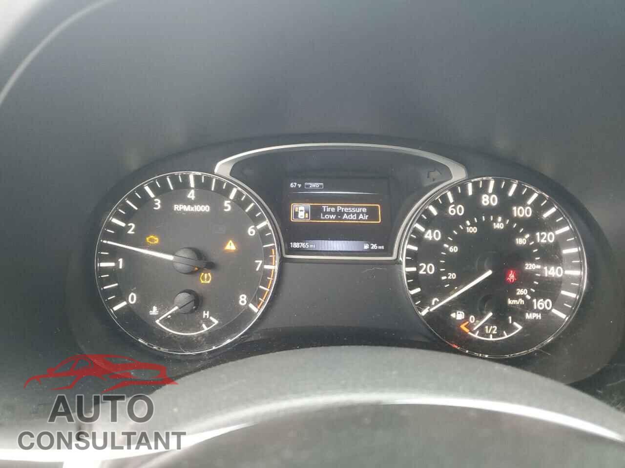 NISSAN PATHFINDER 2017 - 5N1DR2MM2HC657128