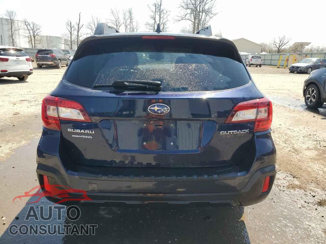 SUBARU OUTBACK 2018 - 4S4BSAKC8J3203178