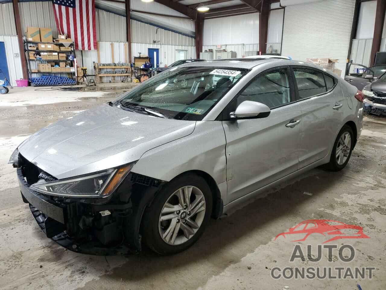 HYUNDAI ELANTRA 2020 - 5NPD84LF0LH624535